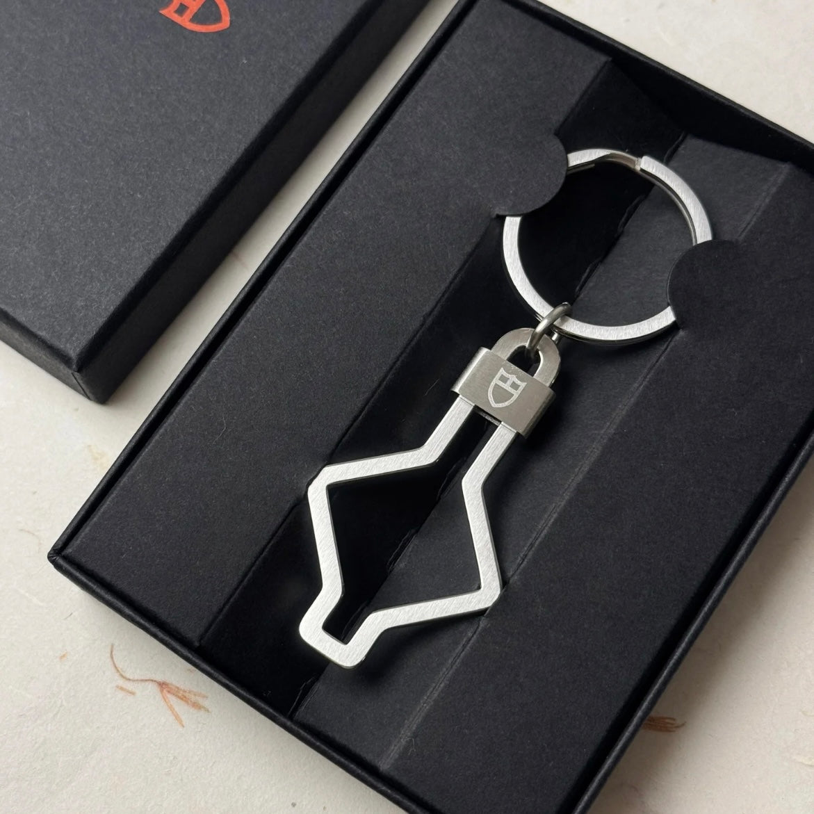 Tudor Snowflake Emblem Keychain